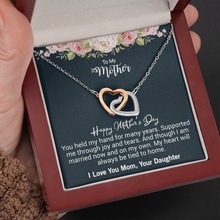 Load image into Gallery viewer, From Daughter to Mother -Interlocking Heart Necklace -On Mother&#39;s day -I Love you Mom
